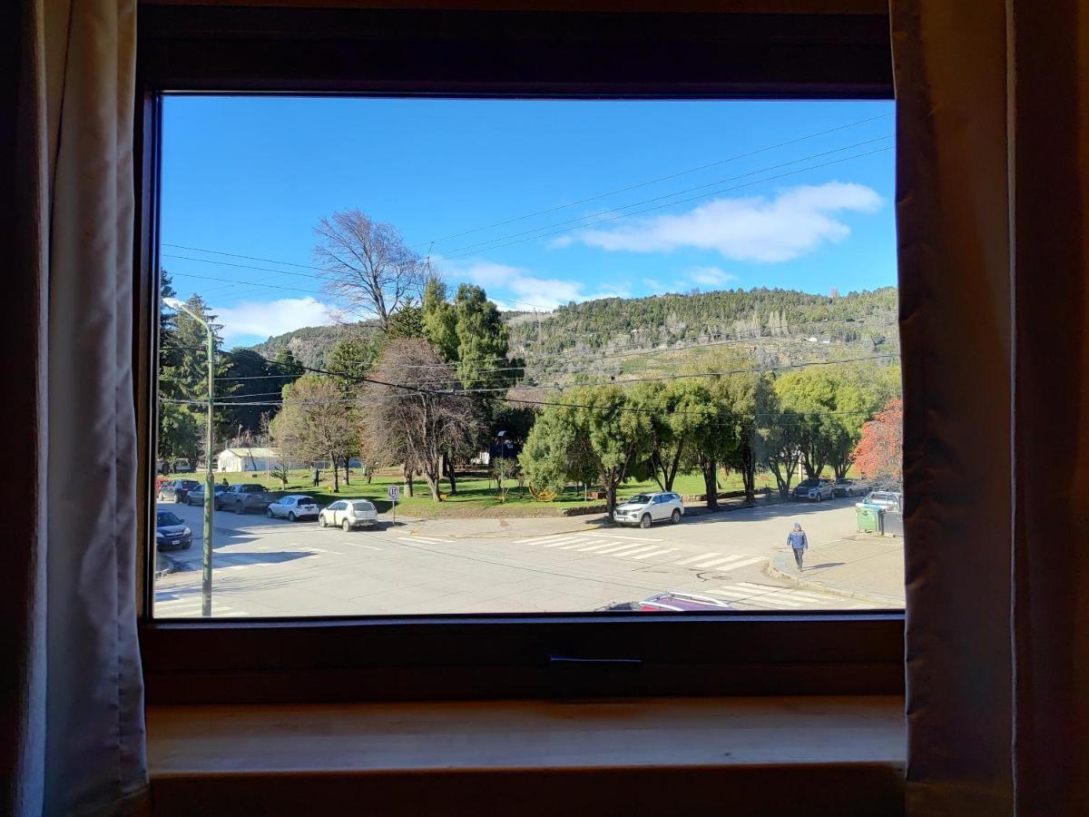 Hotel & Spa La Cheminee San Martin de los Andes Bagian luar foto