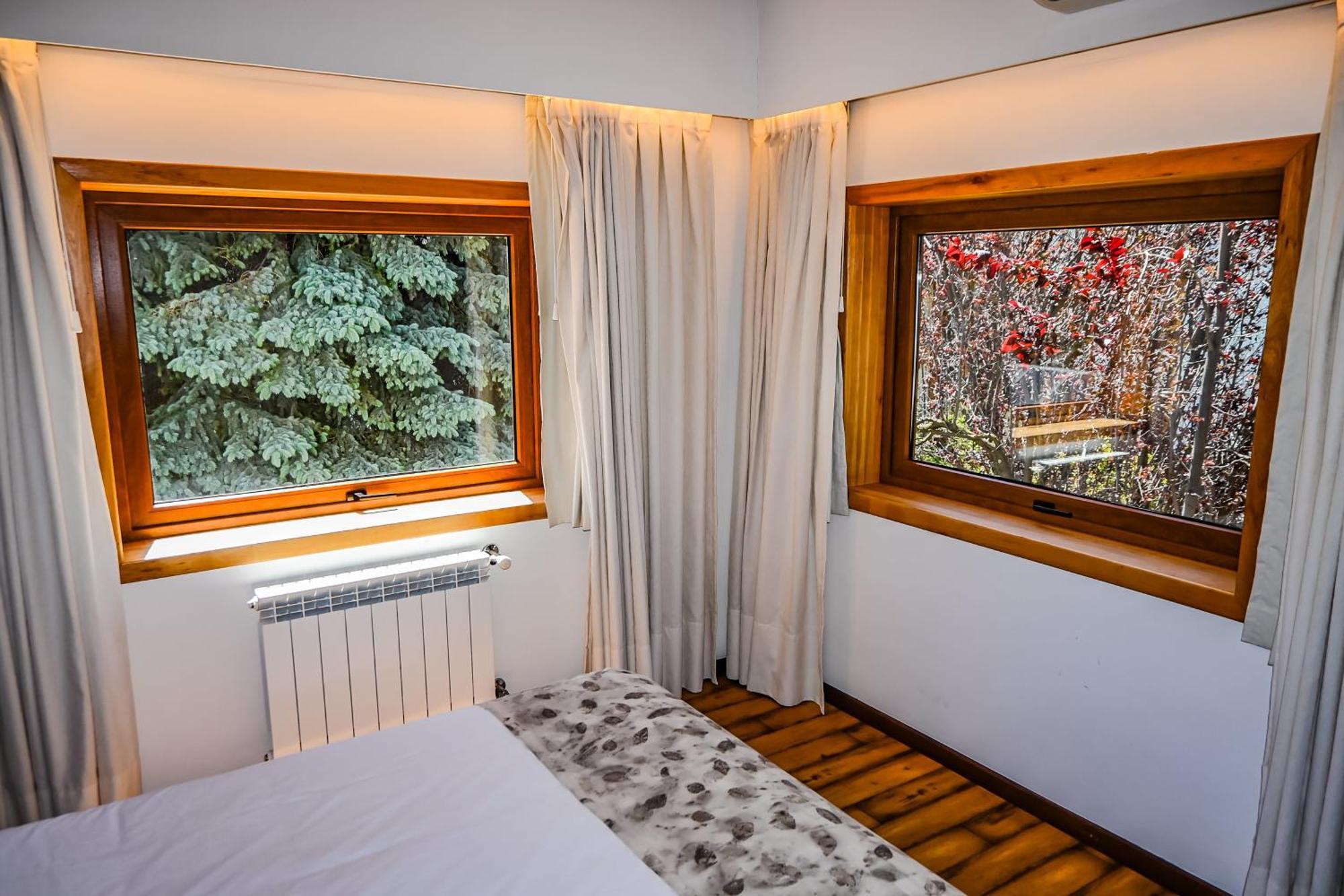 Hotel & Spa La Cheminee San Martin de los Andes Bagian luar foto