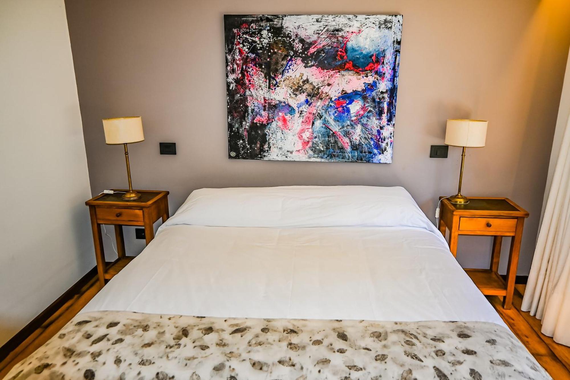 Hotel & Spa La Cheminee San Martin de los Andes Bagian luar foto