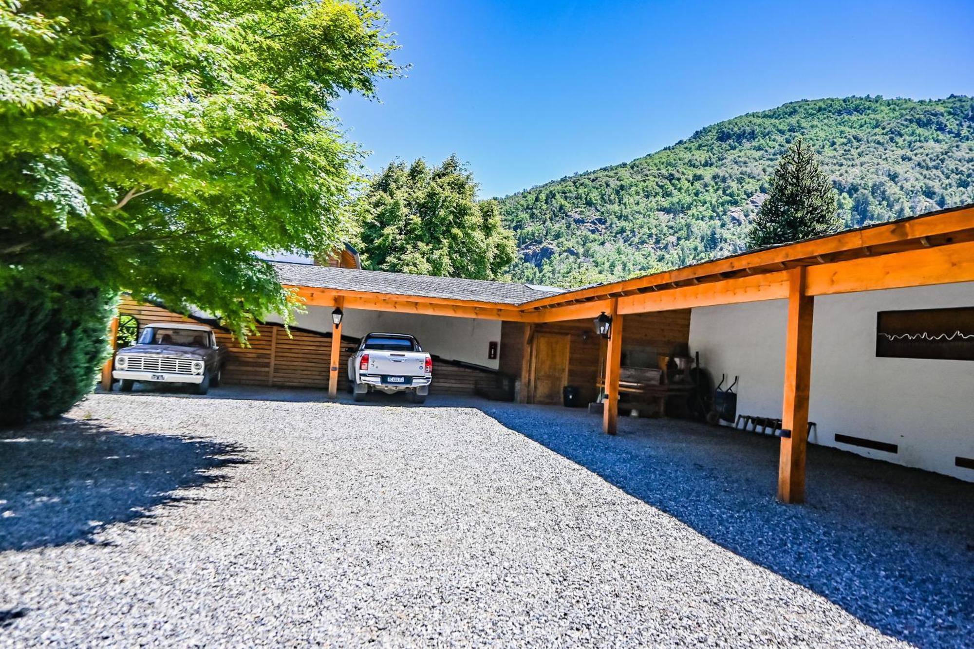 Hotel & Spa La Cheminee San Martin de los Andes Bagian luar foto