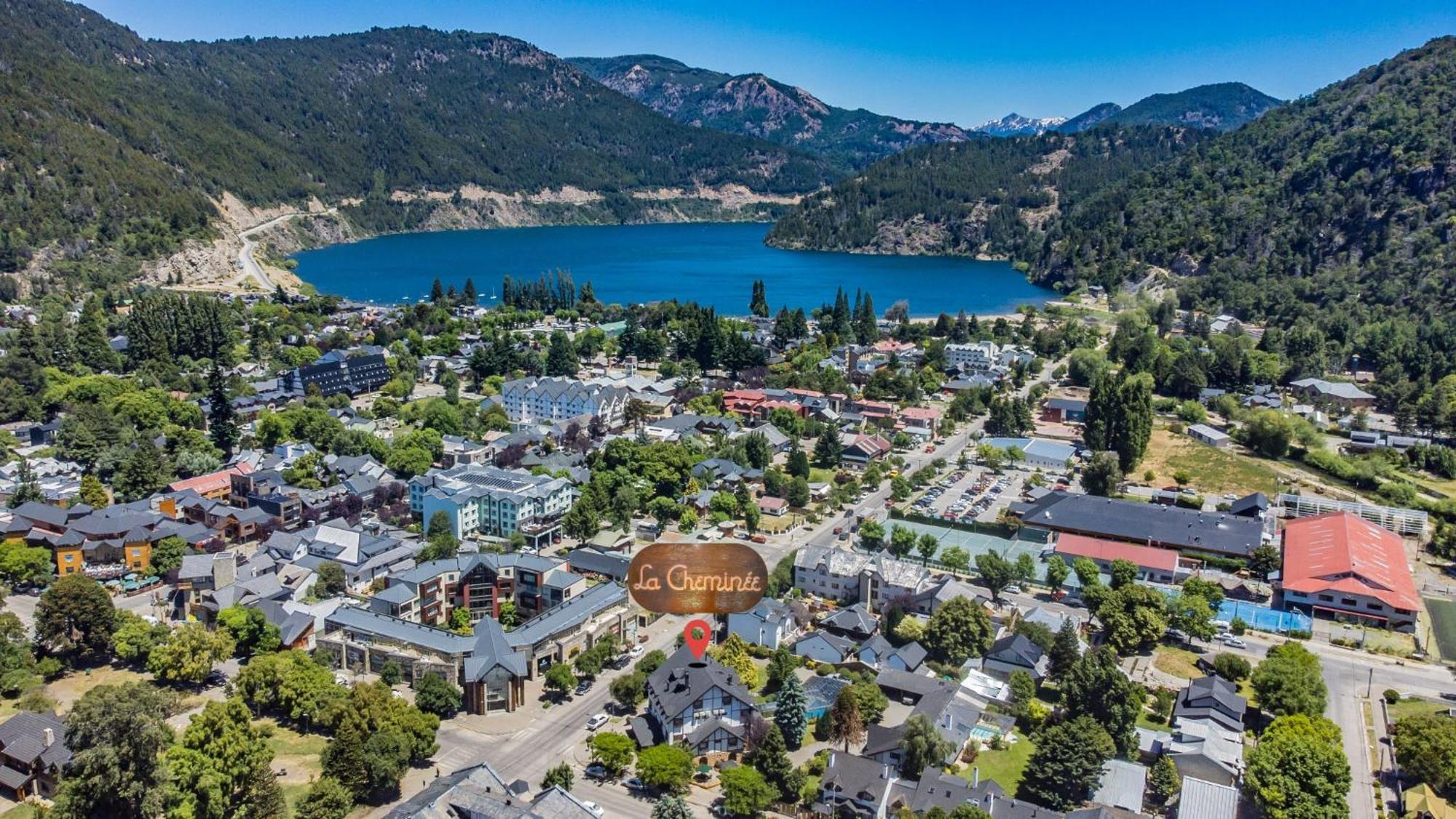 Hotel & Spa La Cheminee San Martin de los Andes Bagian luar foto